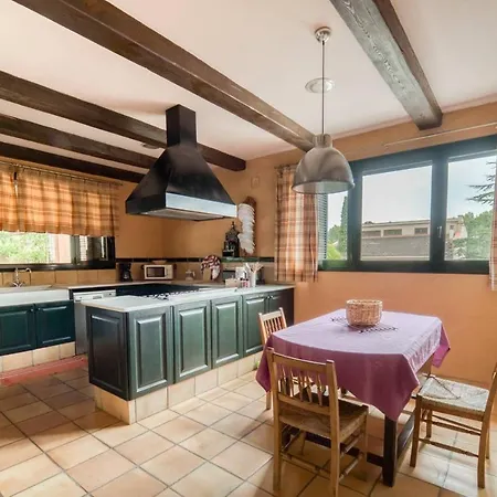 Gran Casa, 600m2, Jardin Con Piscina Y Barbacoa * Collbató
